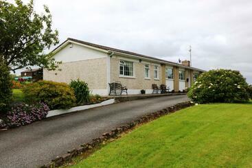 Bed and Breakfast Comeragh View