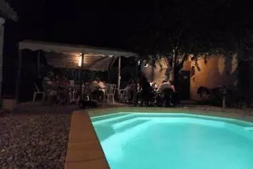 Le Jardin D Ivana B&b Avec Piscine Chauffée