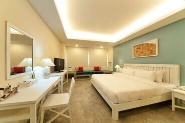 آپارتمانهای توریستها Deva Beach Resort Samui