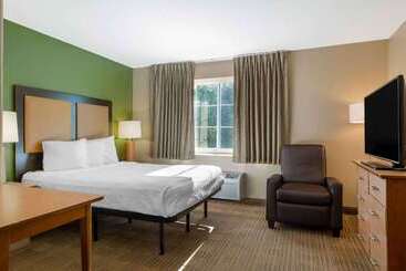 בית מלון כפרי Extended Stay America Suites  Hartford  Farmington