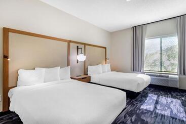 فندق Fairfield Inn & Suites Cherokee