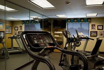 Holiday Inn Express Hotel & Suites Oxford By Ihg