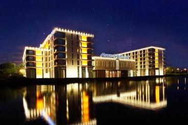 Otel Shanghai Lingang Dishang