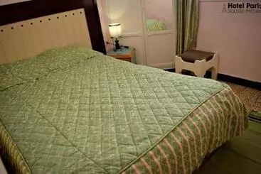 Otel Paris