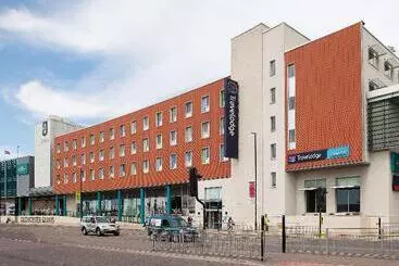 هتل Travelodge Gloucester