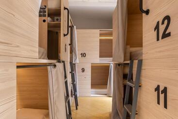 El Josemari Youth Hostel Albergue Juvenil