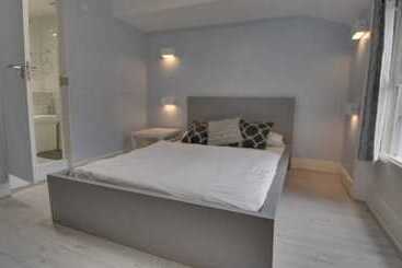 هتل Astor Kensington Hostel