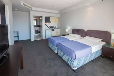 בית מלון כפרי Ipanema Resort Surfers Paradise