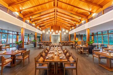 فندق The Surin Phuket