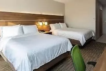 Отель Holiday Inn Express Mccomb, An Ihg