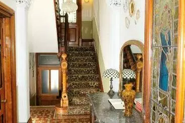 Majatalo Balmoral Guest House