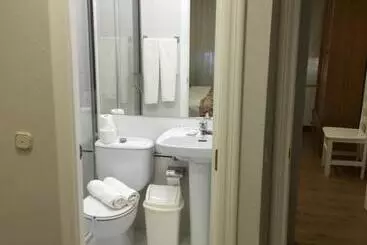 Pensão Hostal Restaurante Alarico