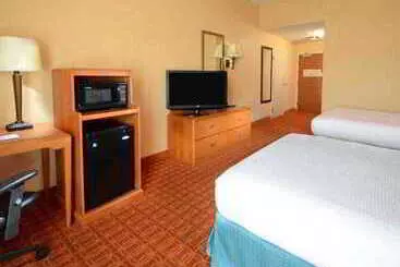 فندق Fairfield Inn & Suites By Marriott Richmond Innsbrook