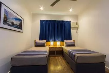 Отель Broome Beach Resort   Cable Beach, Broome