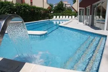 בית מלון כפרי Noha Suite