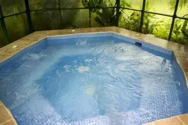 Lands In Love Hotel And Resort