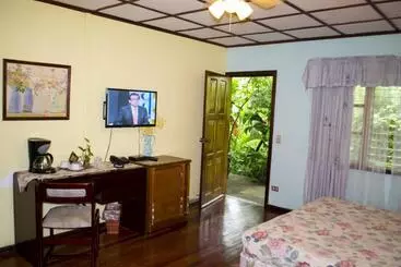 Lands In Love Hotel And Resort