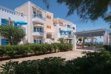 Pyrgos Beach Hotel Apartments
