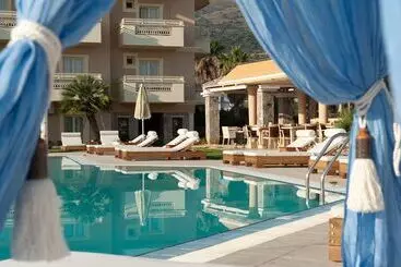 アパートホテル Socrates Hotel Malia Beach