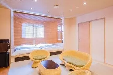 호텔 Dogo Onsen Yachiyo 道後温泉八千代