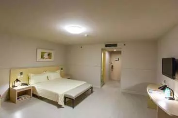 בית מלון כפרי Jinjiang Inn Tianjin Bawei Road