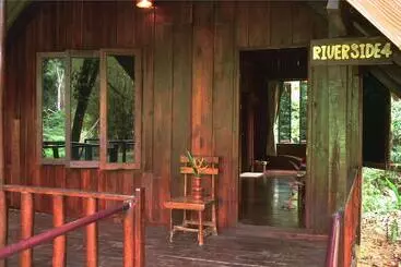 酒店 Khao Sok Riverside Cottages