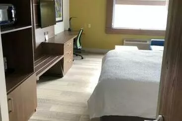 בית מלון כפרי Holiday Inn Express Mt. Vernon, An Ihg