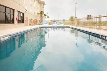 酒店 Holiday Inn Express & Suites   Laredo Event Center Area, An Ihg