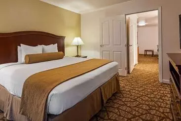 Отель Best Western Salinas Monterey