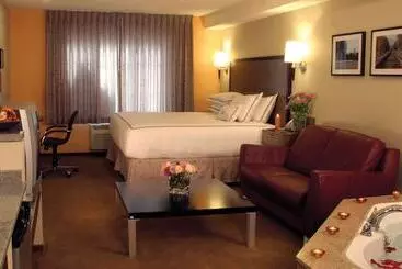 هتل Best Western Snowcap Lodge