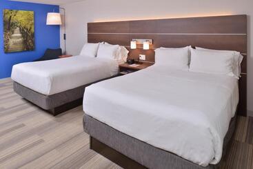 酒店 Holiday Inn Express And Suites Stevens Point By Ihg