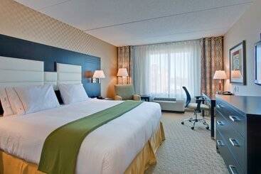 Hotelli Holiday Inn Express & Suites Ottawa West   Nepean, An Ihg