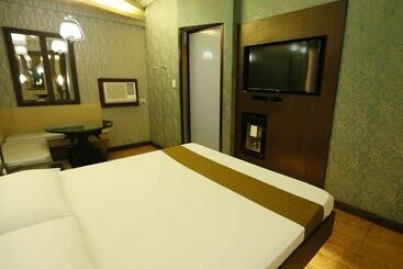 Hotell Ava Gil Puyat