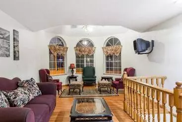 호텔 Super 8 By Wyndham Arkansas City Ks