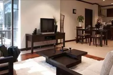 Hotel Baan Karon View