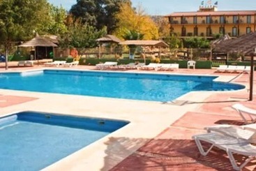 هتل روستایی Rural El Cortijo