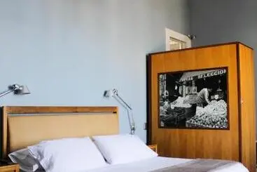 Hotel Zero