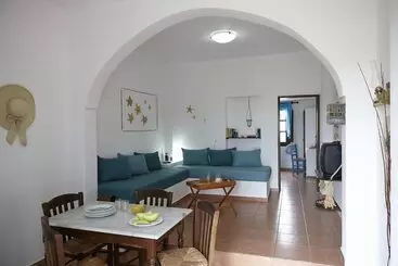 דירות לתיירים Anna Traditional Apartments