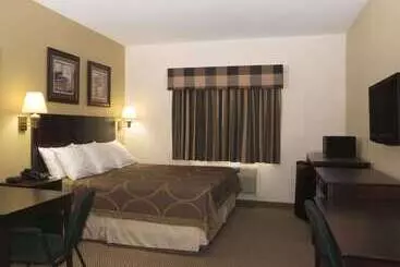 فندق Super 8 By Wyndham Rosenberg Tx