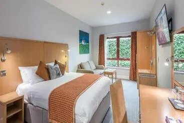 Hotel High Range Lodge