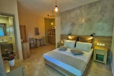 آپارتمان Two Brothers Studios & Apts