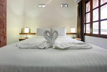 Apart Hotel Casaejido