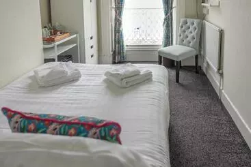 Hotel Gresham Guest House