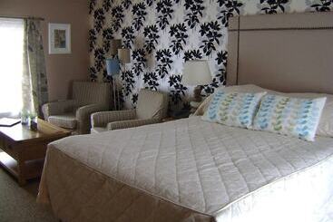 ホテル The Commercial