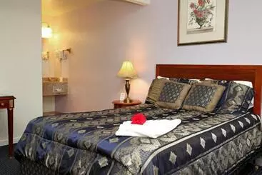 ホテル Monterey Oceanside Inn