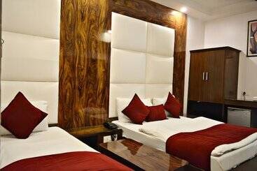 בית מלון כפרי Sun International