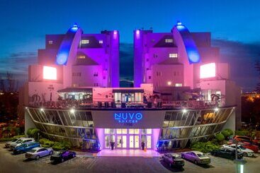 בית מלון כפרי Nuvo Suites