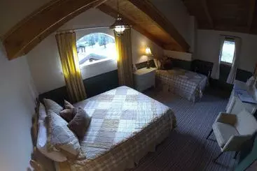 Lomakeskus Glacier Bay Country Inn