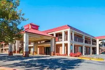 Szálloda Red Roof Inn & Suites Scottsboro