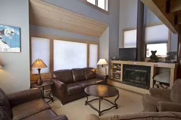 Отель Arrowhead Condominiums By Rpm